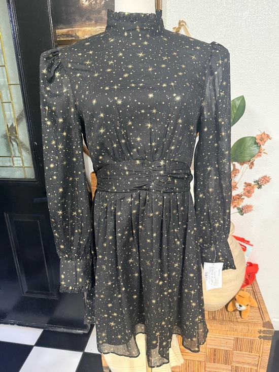 Aqua Dresses & Skirts - Aqua Black Dress with Gold Star Print Long Sleeve